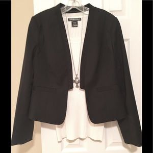 Classic Tuxedo Style Women's Jacket