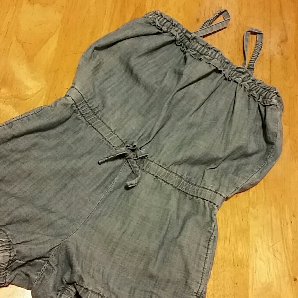Baby gap romper
