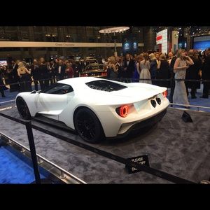 Meet your Posher, Todd