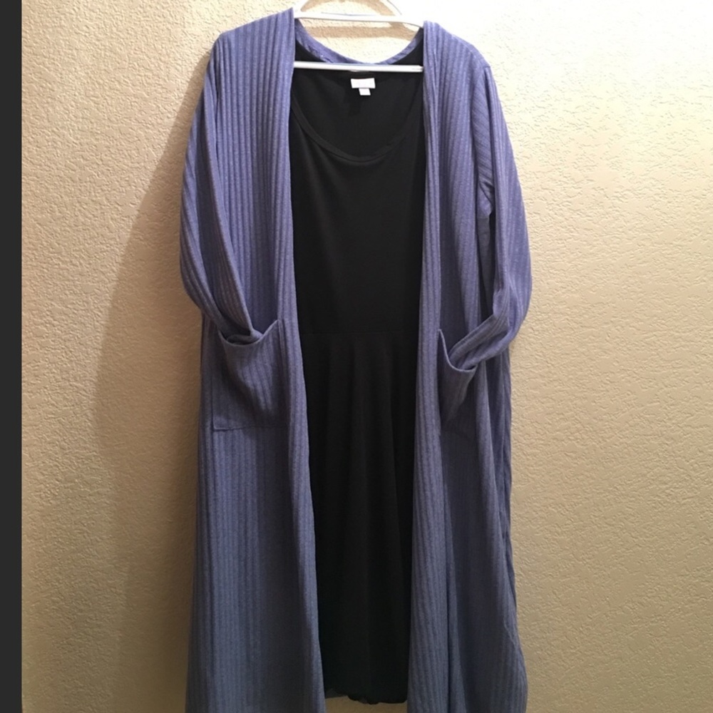 LuLaRoe Sarah duster. XL