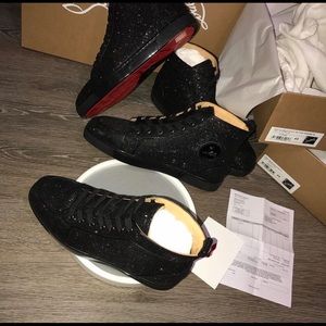 Authentic Christian loubitin's