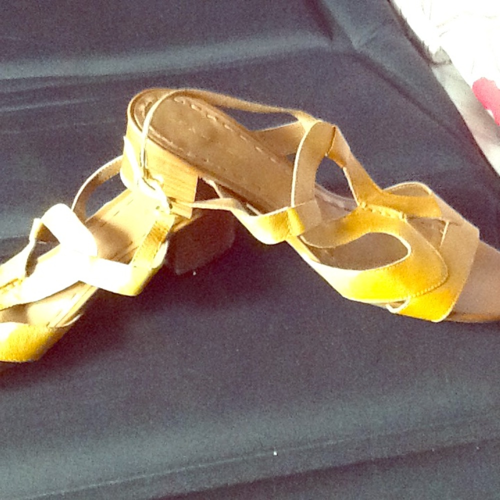 Classic Tahari Leather Sandals.