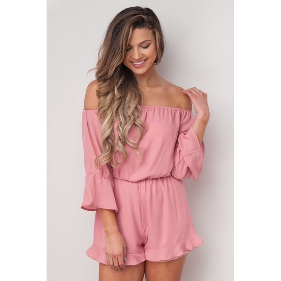 🎉CLEARANCE🎉 Pink Off-Shoulder Bell Sleeve Romper - Picture 3 of 6