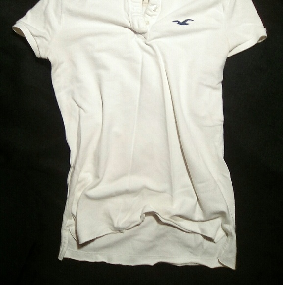 Hollister collard t-shirt - Picture 2 of 2