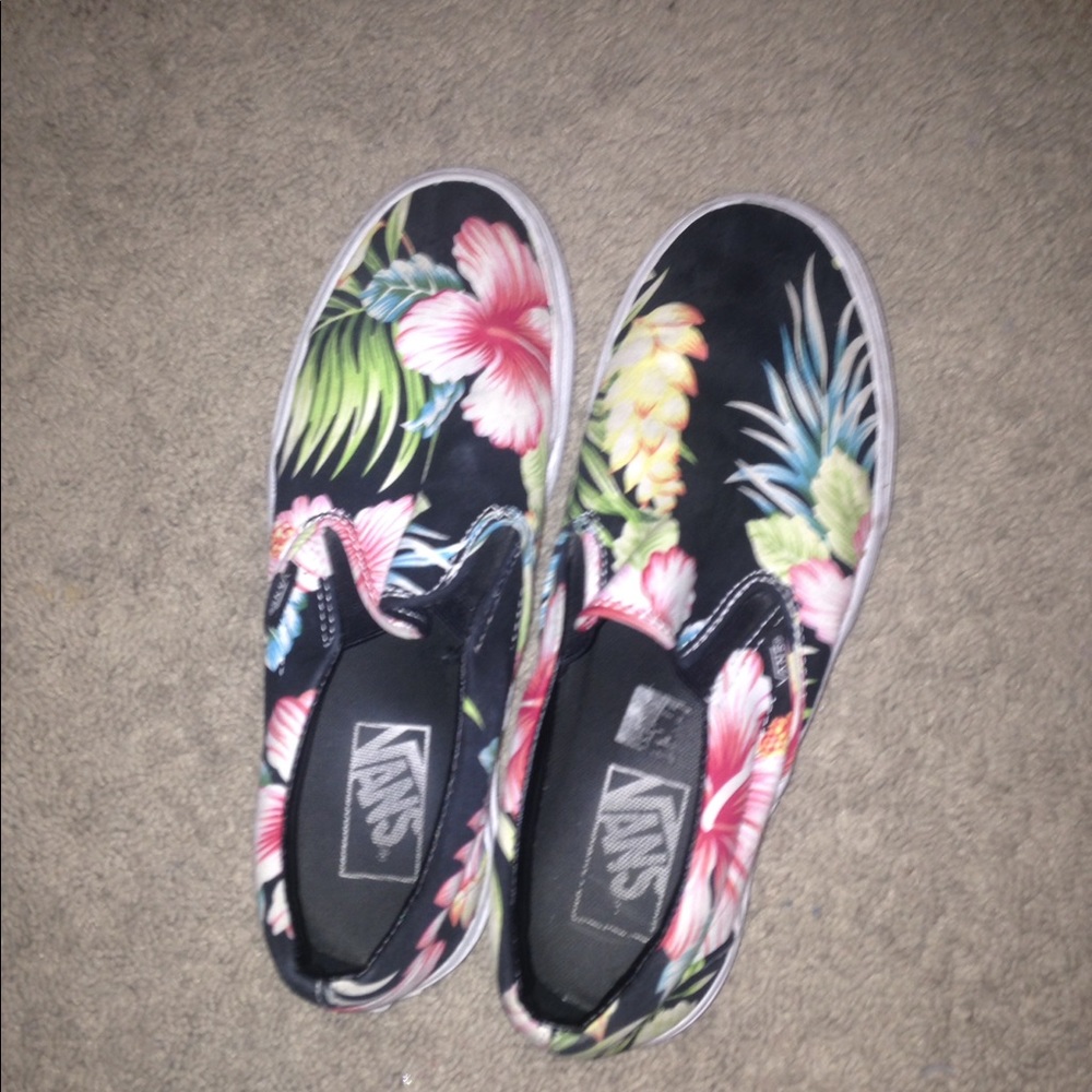 Hawaiian Print Vans