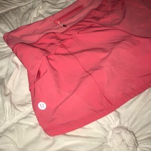 Lululemon coral speed short
