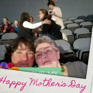 Meet your Posher, Robyn