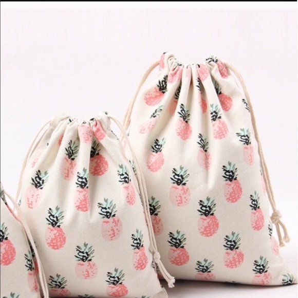 ๐ฅ1 LEFT๐ฅ PINEAPPLE STRING BAG ๐ - Picture 2 of 6