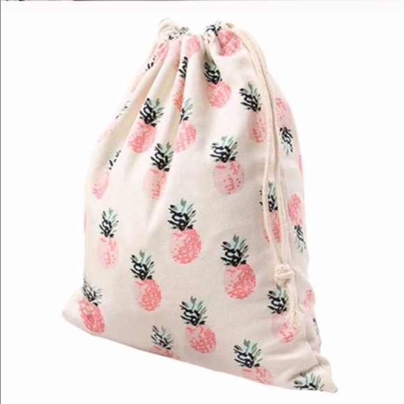 ๐ฅ1 LEFT๐ฅ PINEAPPLE STRING BAG ๐ - Picture 3 of 6