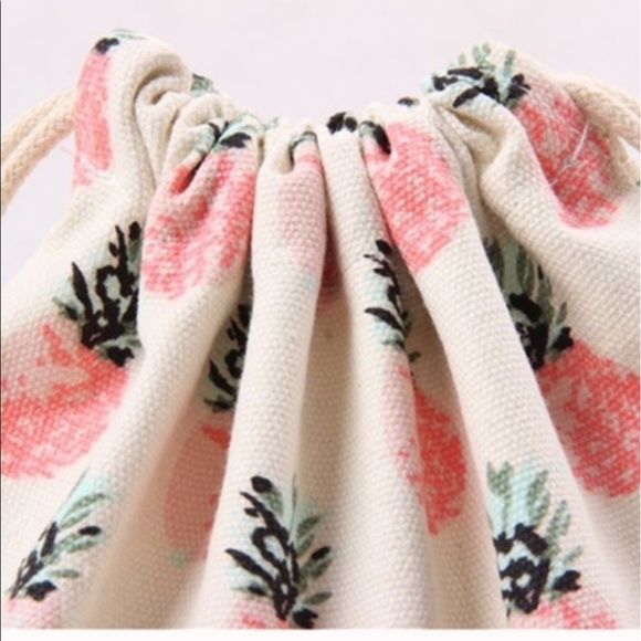 ๐ฅ1 LEFT๐ฅ PINEAPPLE STRING BAG ๐ - Picture 4 of 6