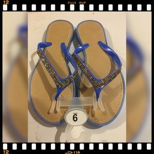 Blue sandals w/ embellishments plastic