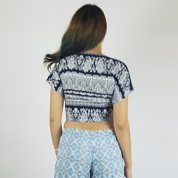 Chic Azucena Boho crop top! Comfy rayon! - Picture 3 of 5