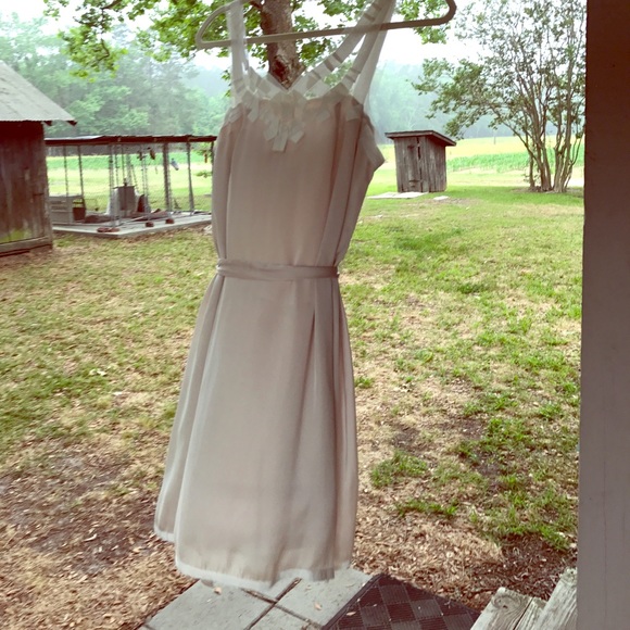 Ya Los Angeles Dresses & Skirts - Only worn ONCE. Champagne silk dress. Size small.