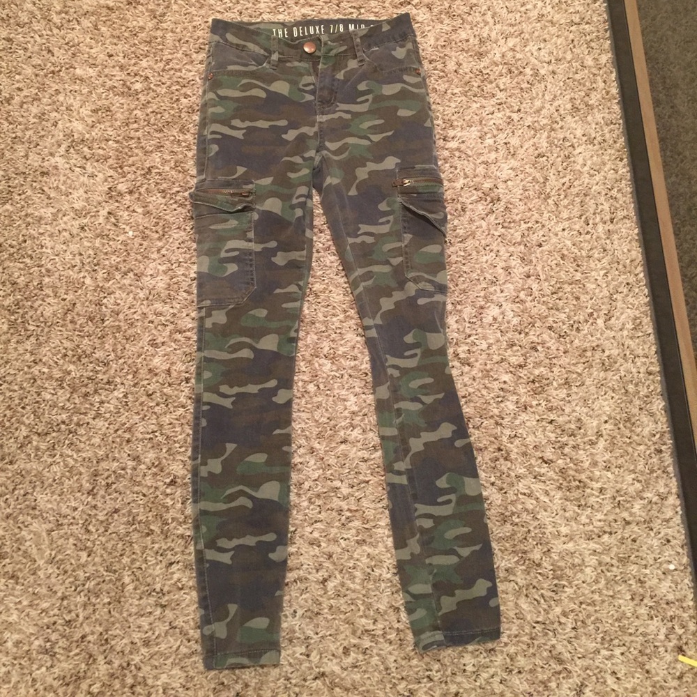 Army pants. Francesca's - Picture 1 of 3
