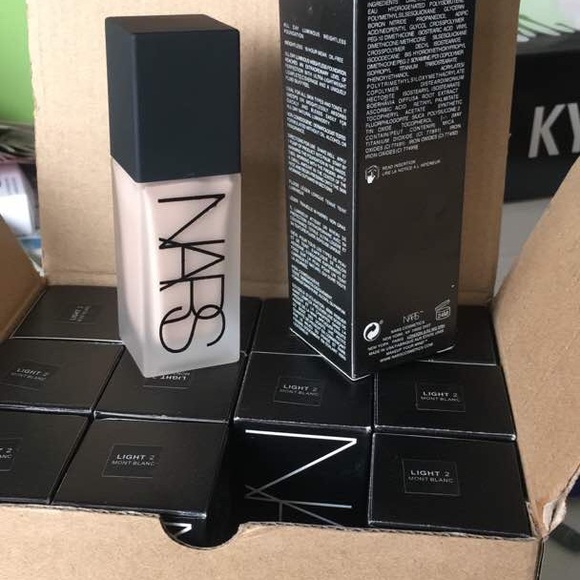 NARS - Picture 2 of 4