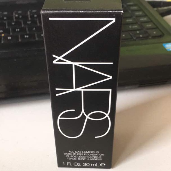 NARS - Picture 3 of 4