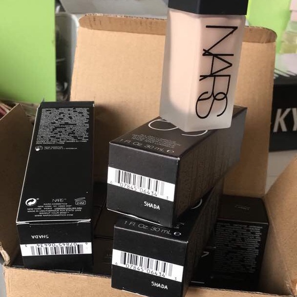 NARS - Picture 4 of 4