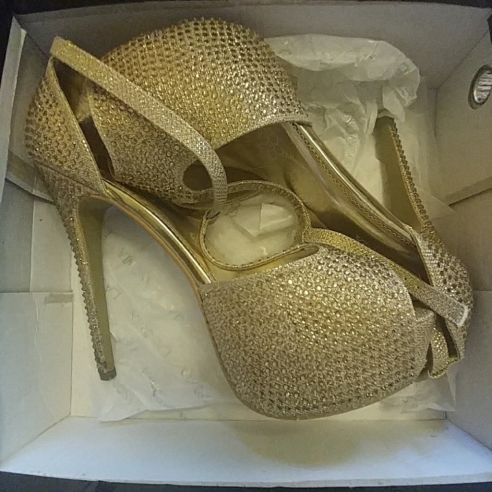 Gold bling heels w/box