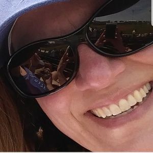 Meet your Posher, Julie