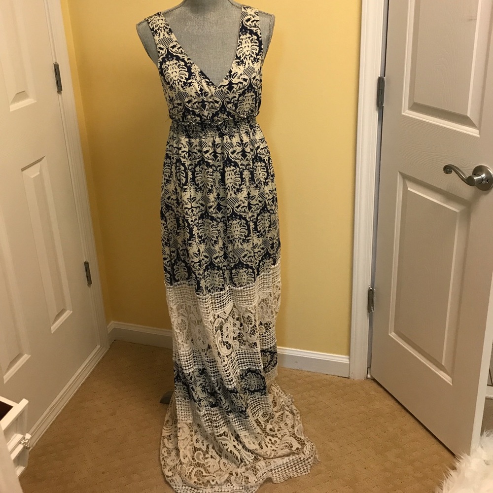 Lace & Blue Maxi Dress - size small