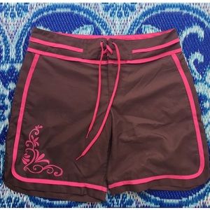 Athleta Board Shorts Pink Brown Sz 6 Ladies