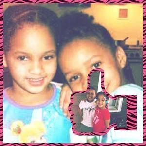 Meet your Posher, Nikia