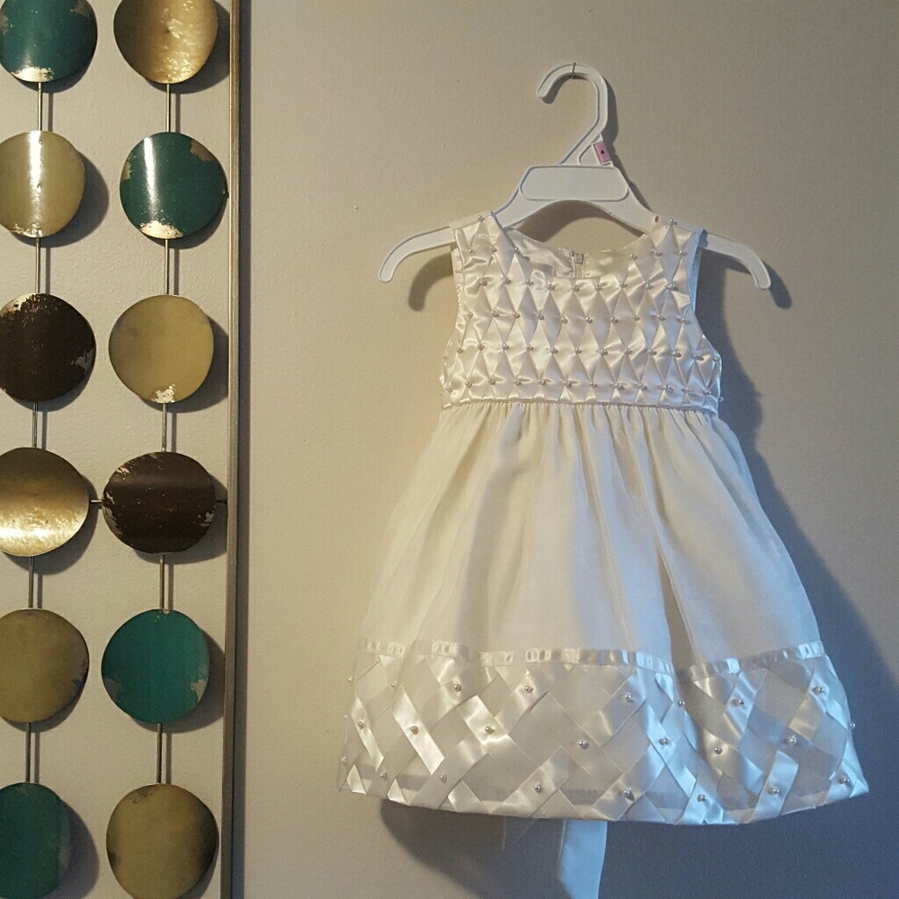 Formal Dress/ off white