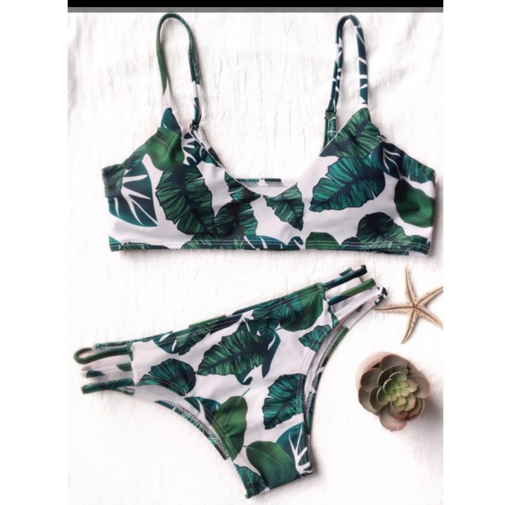 Junior Bikini 👙🌿⭕️SOLD⭕️