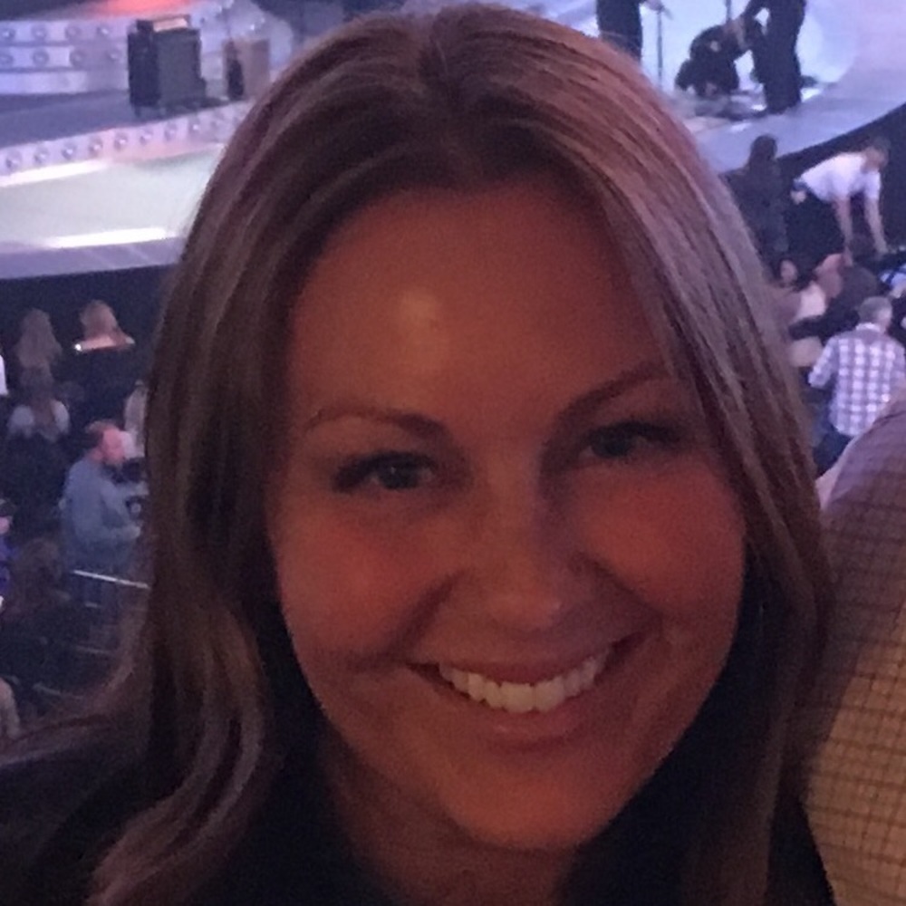 Meet your Posher, Adrienne