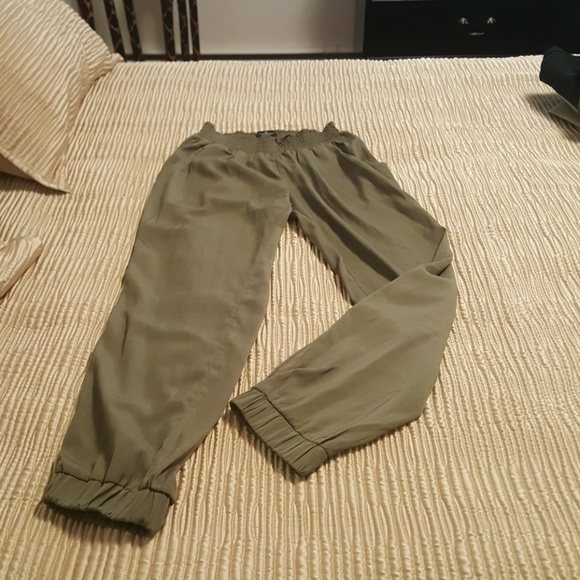 American Eagle Outfitters Pants - American Eagle Harem Pants