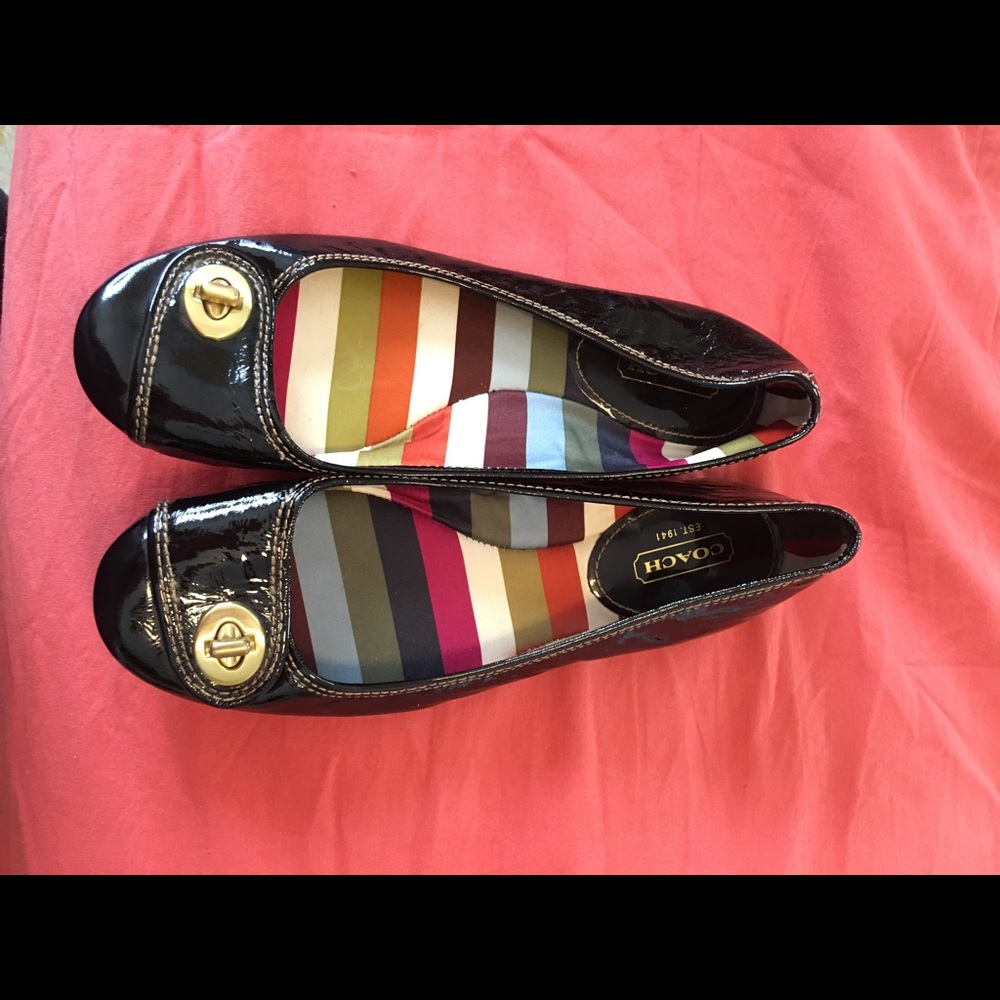 Coach flats
