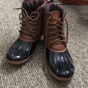 Adorable Duck Boots!