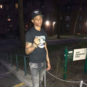 Meet your Posher, Bob