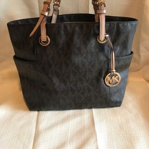 Michael Kors Jet Set East West Tote