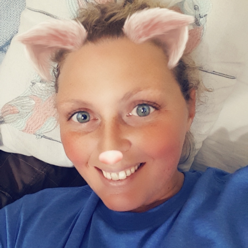 Meet your Posher, Danielle