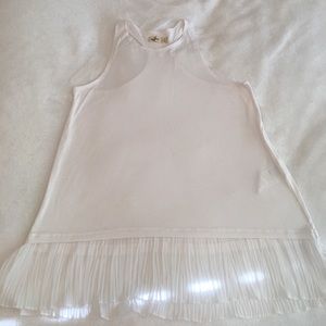 NWOT Hollister White Razorback Tank