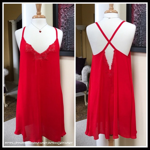❌SOLD❌FREE PEOPLE Red Slip Dress Crochet Lace - Picture 6 of 8