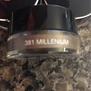 Dior mono shimmer shadow