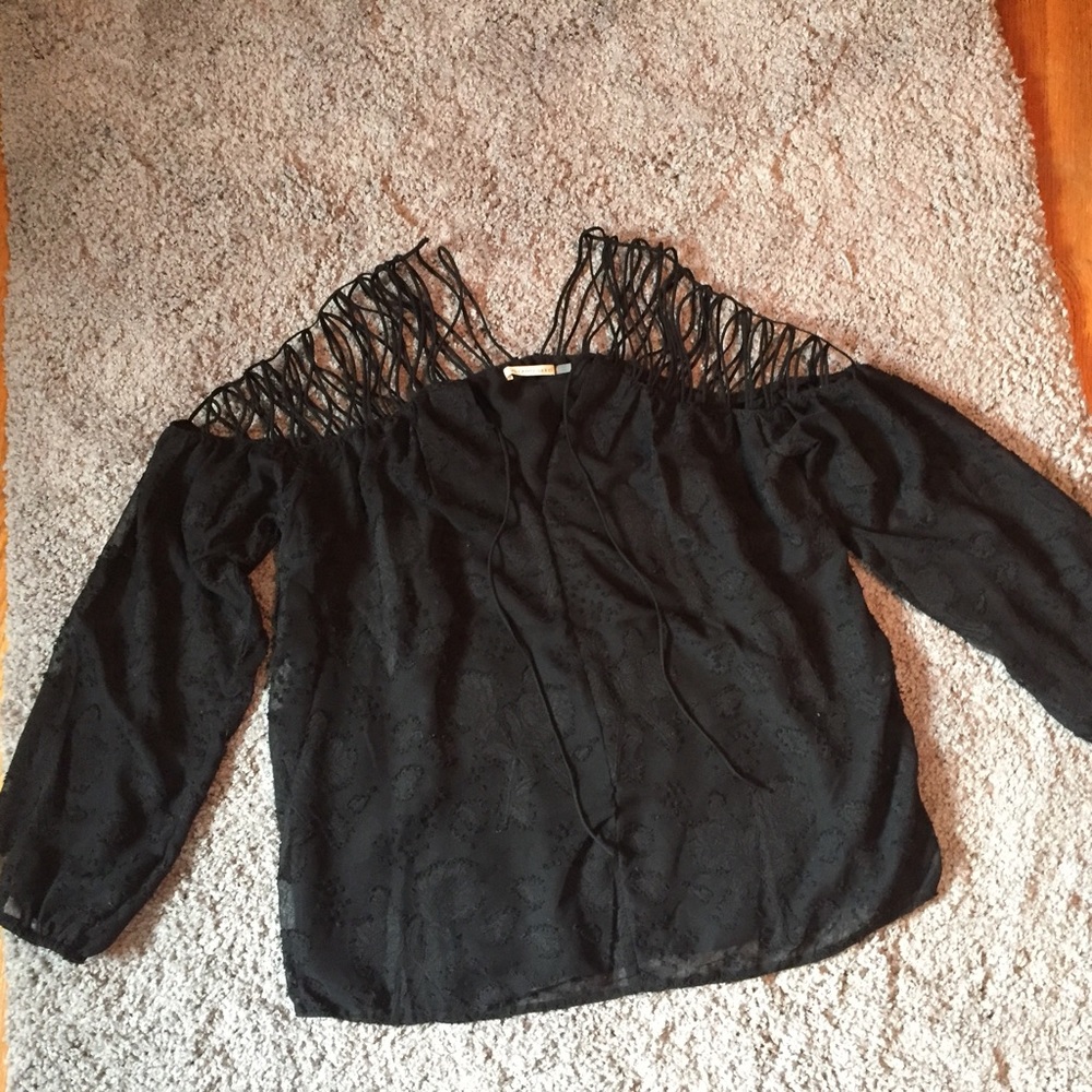 Mustard seed adorable top/ never worn or washed