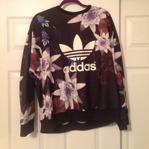 Adidas Sweater