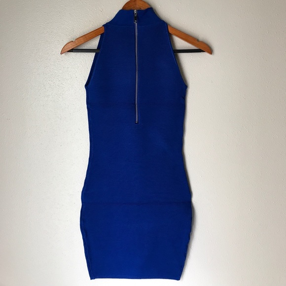 Olivaceous Sleeveless Chocker Neck Ribbed Dress - Picture 6 of 8