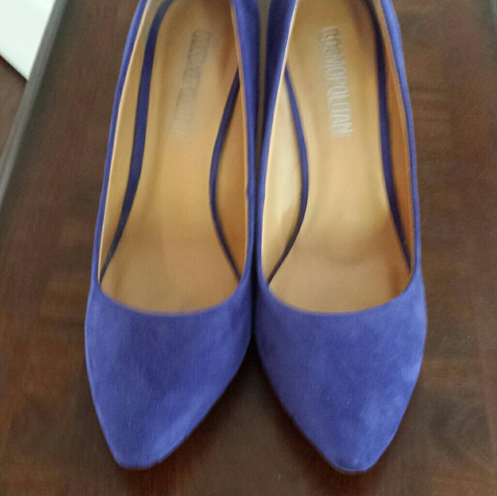 Blue wedges