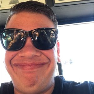 Meet your Posher, Vincent