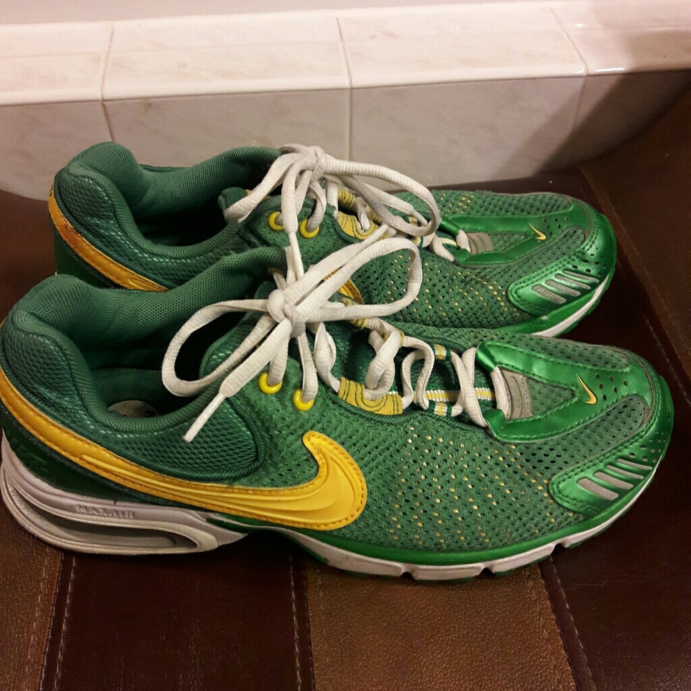 Nike Max Air Pre Lives Size 9.5