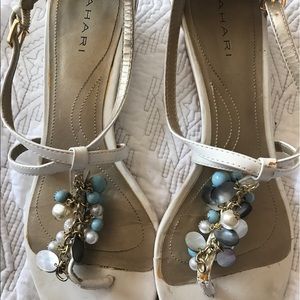 Tahari Sandals 9