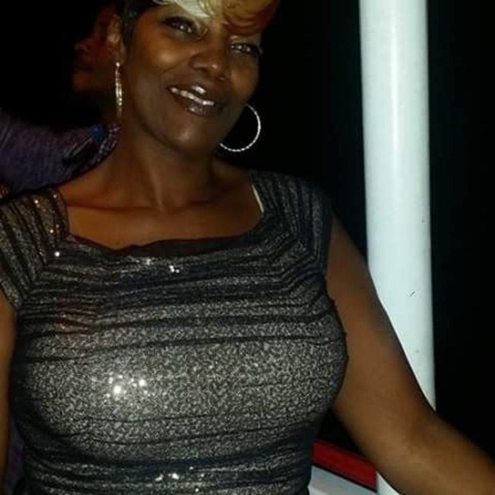 Meet your Posher, Ethel