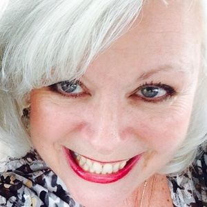 Meet your Posher, Elyn