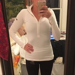 White Nike Stretch Pullover