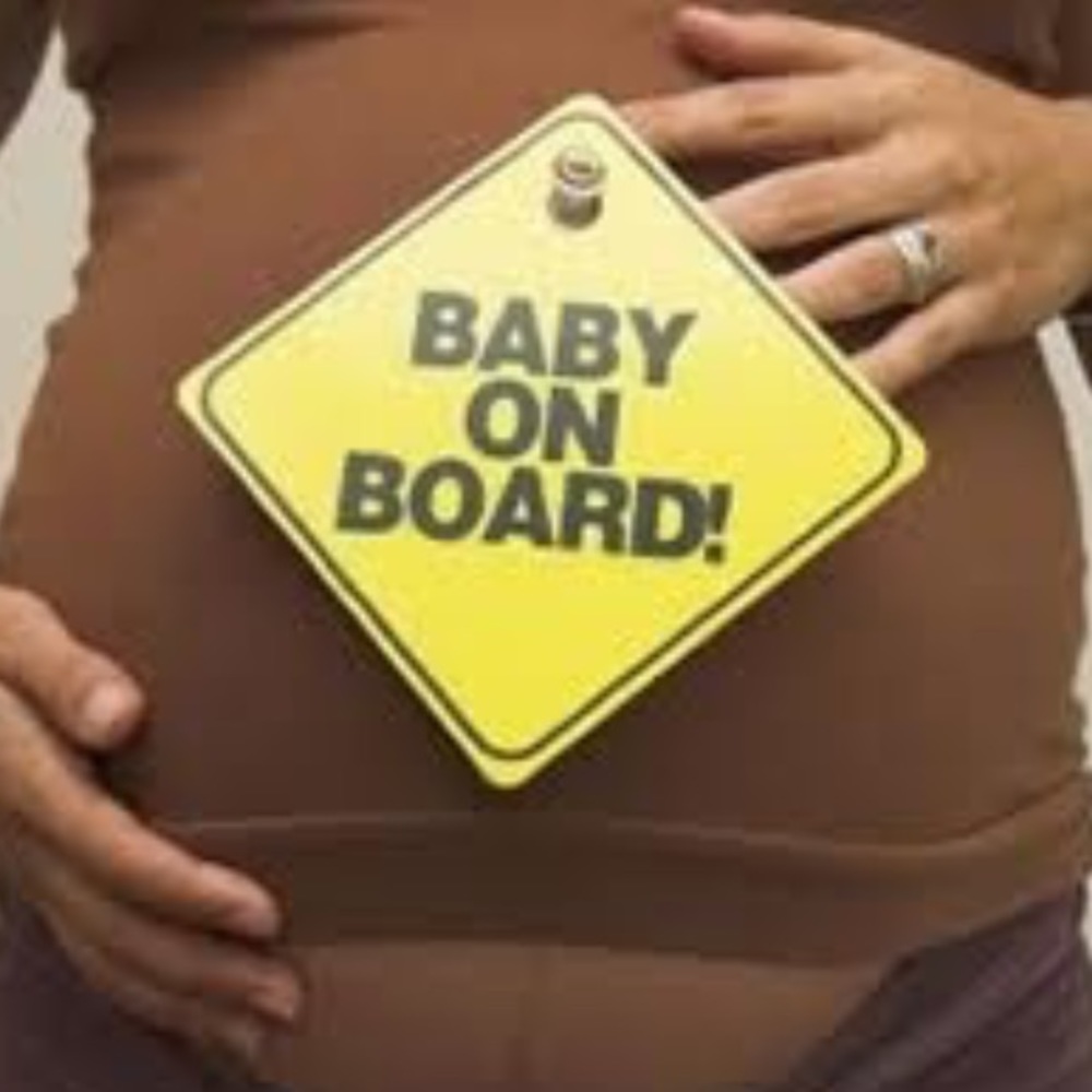 Maternity Clothes! - image 2