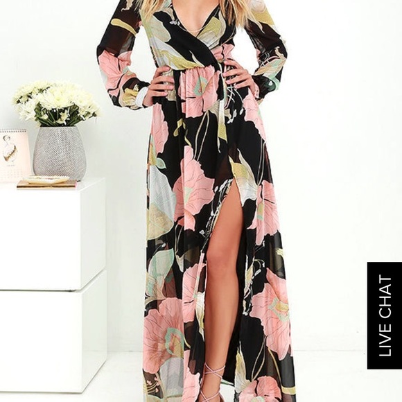 Lulus Dresses & Skirts - Lulu's Floral Maxi Sress